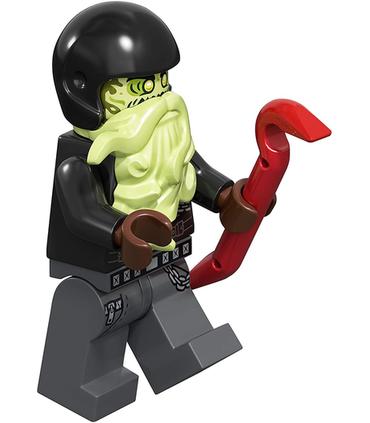 lego-70421-hidden-camion-acrobatico-de-el-fuego