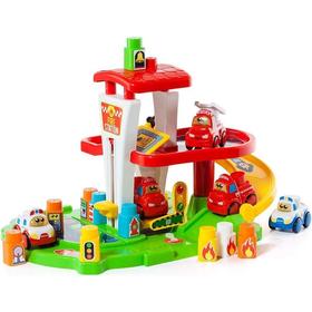 estacion-de-bomberos-con-coche-electronico