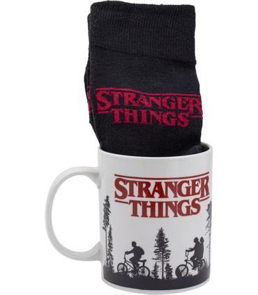 stranger-things-logo-mug-socks-set