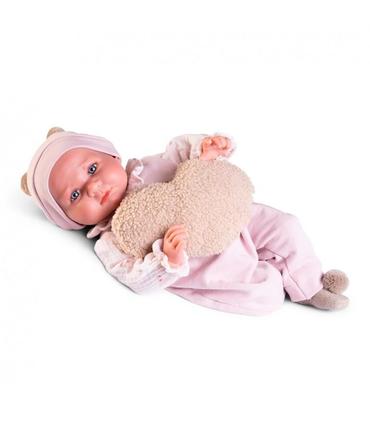 recien-nacida-c-peso-luca-c-cojin-corazo