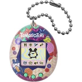 tamagotchi-tama-sewing