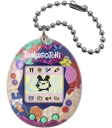 tamagotchi-tama-sewing