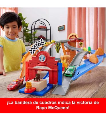 disney-pixar-cars-radiador-springs-race