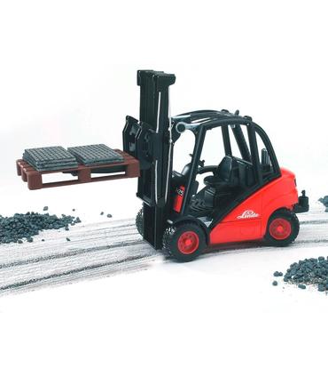 bruder-carretilla-linde-con-2-palets